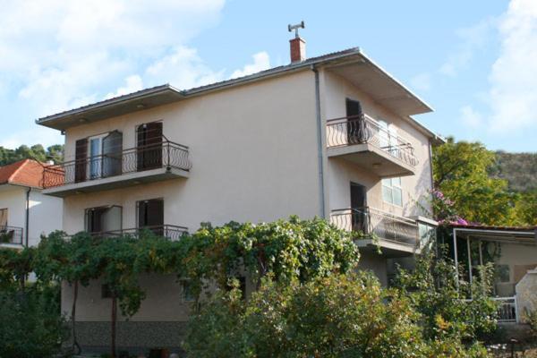 Mravak Apartments Traù Esterno foto