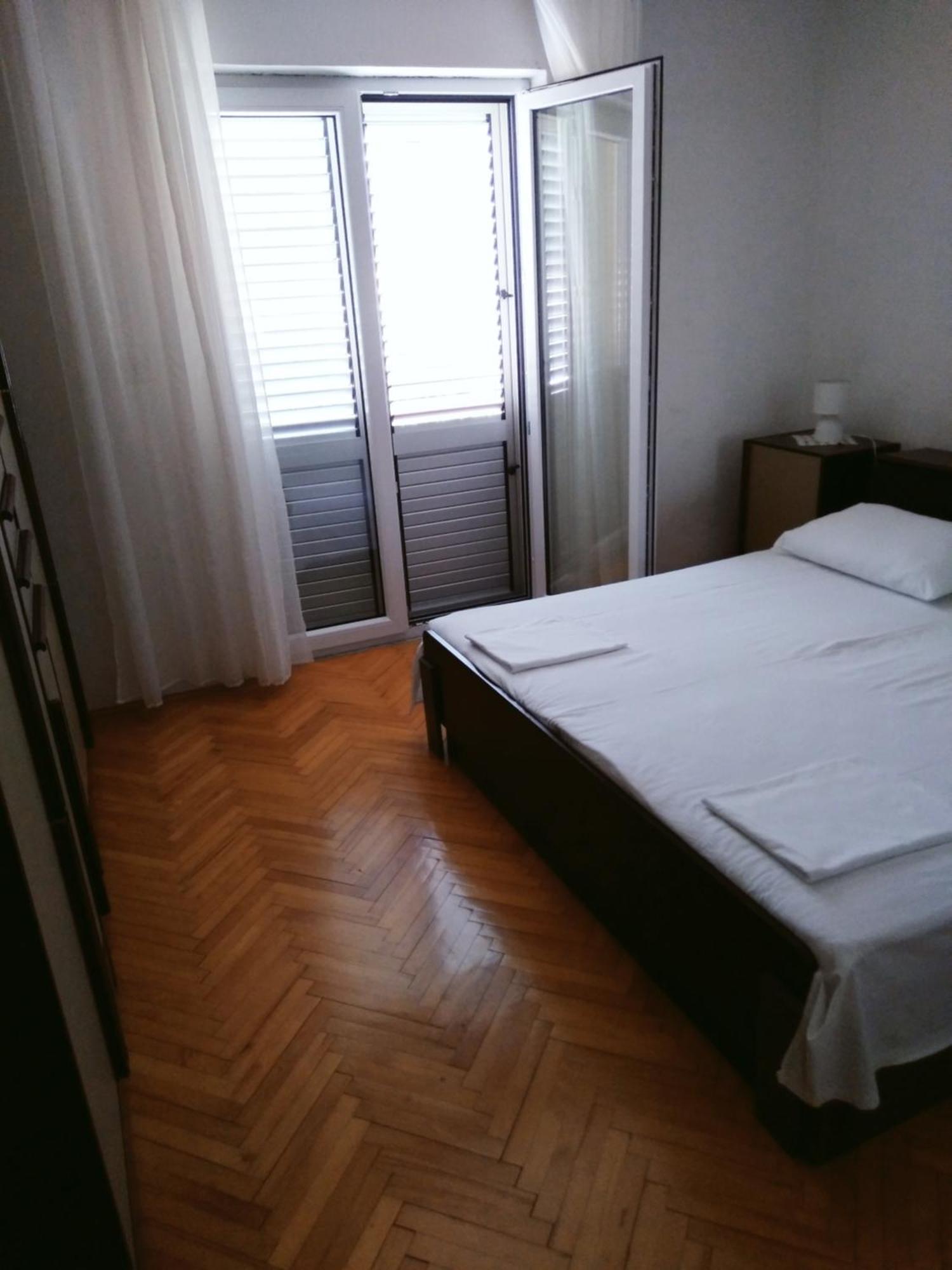 Mravak Apartments Traù Esterno foto